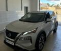 Серый Ниссан Rogue, объемом двигателя 1.5 л и пробегом 60 тыс. км за 22000 $, фото 1 на Automoto.ua