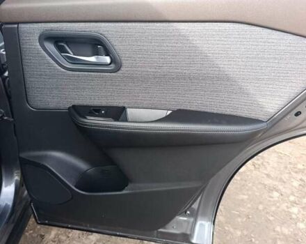 Сірий Ніссан Rogue, об'ємом двигуна 1.5 л та пробігом 76 тис. км за 20600 $, фото 9 на Automoto.ua