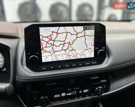 Серый Ниссан Rogue, объемом двигателя 1.5 л и пробегом 80 тыс. км за 29399 $, фото 45 на Automoto.ua