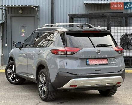 Серый Ниссан Rogue, объемом двигателя 1.5 л и пробегом 80 тыс. км за 29399 $, фото 12 на Automoto.ua