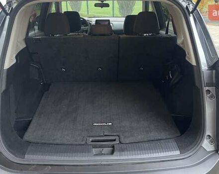 Серый Ниссан Rogue, объемом двигателя 1.5 л и пробегом 56 тыс. км за 21950 $, фото 42 на Automoto.ua