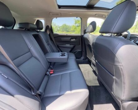 Сірий Ніссан Rogue, об'ємом двигуна 1.5 л та пробігом 27 тис. км за 14000 $, фото 9 на Automoto.ua