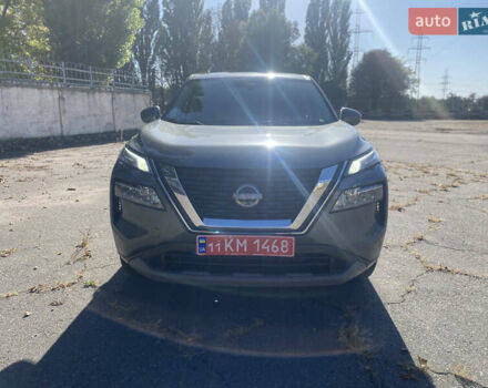 Серый Ниссан Rogue, объемом двигателя 1.5 л и пробегом 91 тыс. км за 22900 $, фото 2 на Automoto.ua