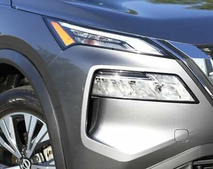 Серый Ниссан Rogue, объемом двигателя 1.5 л и пробегом 55 тыс. км за 25999 $, фото 6 на Automoto.ua