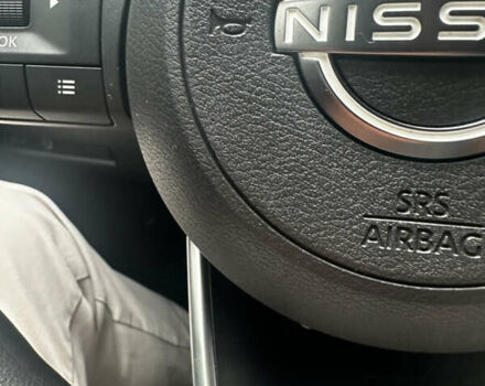 Серый Ниссан Rogue, объемом двигателя 1.5 л и пробегом 29 тыс. км за 23500 $, фото 3 на Automoto.ua