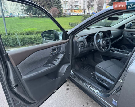 Серый Ниссан Rogue, объемом двигателя 1.5 л и пробегом 19 тыс. км за 20900 $, фото 9 на Automoto.ua