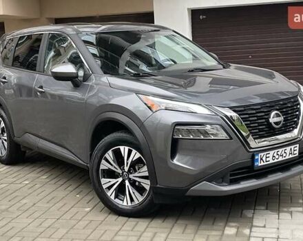 Серый Ниссан Rogue, объемом двигателя 1.5 л и пробегом 56 тыс. км за 21950 $, фото 1 на Automoto.ua