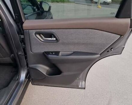 Серый Ниссан Rogue, объемом двигателя 1.5 л и пробегом 55 тыс. км за 22600 $, фото 18 на Automoto.ua