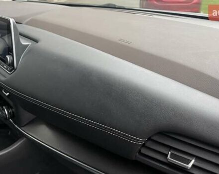 Серый Ниссан Rogue, объемом двигателя 1.5 л и пробегом 56 тыс. км за 21950 $, фото 31 на Automoto.ua