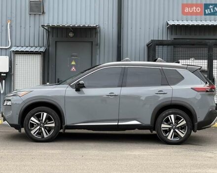 Серый Ниссан Rogue, объемом двигателя 1.5 л и пробегом 80 тыс. км за 29399 $, фото 17 на Automoto.ua