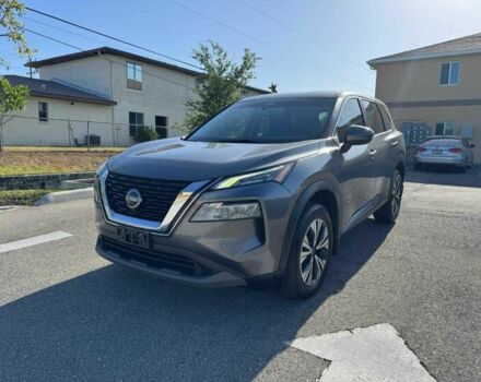 Серый Ниссан Rogue, объемом двигателя 1.5 л и пробегом 98 тыс. км за 23000 $, фото 1 на Automoto.ua