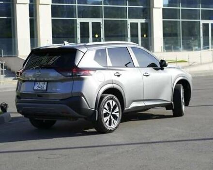 Серый Ниссан Rogue, объемом двигателя 1.5 л и пробегом 55 тыс. км за 25999 $, фото 5 на Automoto.ua