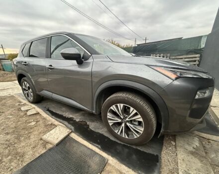 Сірий Ніссан Rogue, об'ємом двигуна 1.5 л та пробігом 82 тис. км за 22300 $, фото 1 на Automoto.ua
