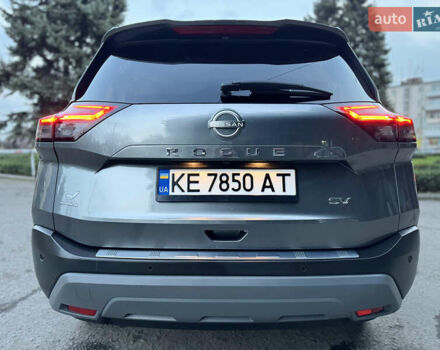 Серый Ниссан Rogue, объемом двигателя 1.5 л и пробегом 19 тыс. км за 20900 $, фото 5 на Automoto.ua