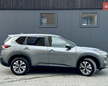 Серый Ниссан Rogue, объемом двигателя 1.5 л и пробегом 29 тыс. км за 23500 $, фото 1 на Automoto.ua