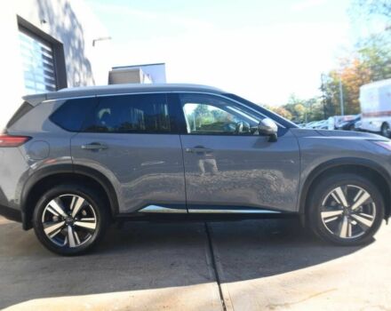 Серый Ниссан Rogue, объемом двигателя 1.5 л и пробегом 16 тыс. км за 10200 $, фото 6 на Automoto.ua