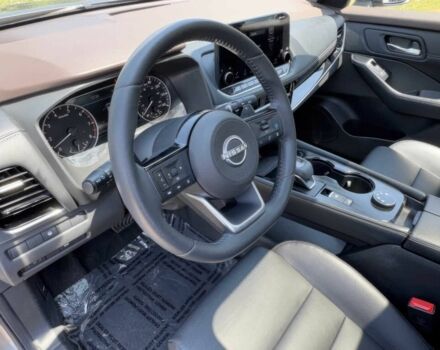 Сірий Ніссан Rogue, об'ємом двигуна 1.5 л та пробігом 27 тис. км за 14000 $, фото 6 на Automoto.ua