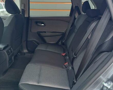 Серый Ниссан Rogue, объемом двигателя 1.5 л и пробегом 73 тыс. км за 19900 $, фото 6 на Automoto.ua