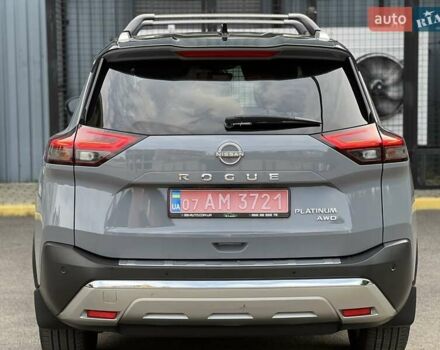 Серый Ниссан Rogue, объемом двигателя 1.5 л и пробегом 80 тыс. км за 29399 $, фото 16 на Automoto.ua
