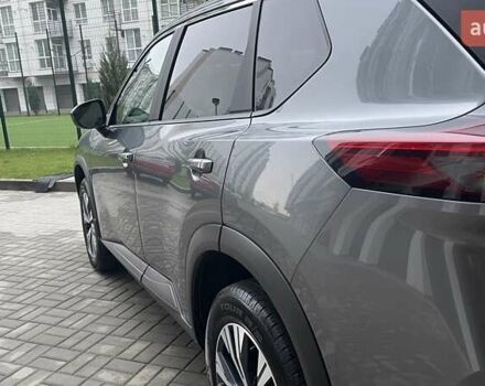 Серый Ниссан Rogue, объемом двигателя 1.5 л и пробегом 56 тыс. км за 21950 $, фото 10 на Automoto.ua