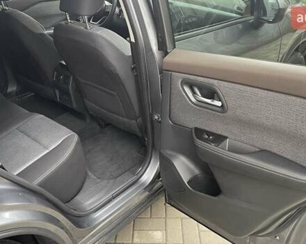 Серый Ниссан Rogue, объемом двигателя 1.5 л и пробегом 56 тыс. км за 21950 $, фото 26 на Automoto.ua