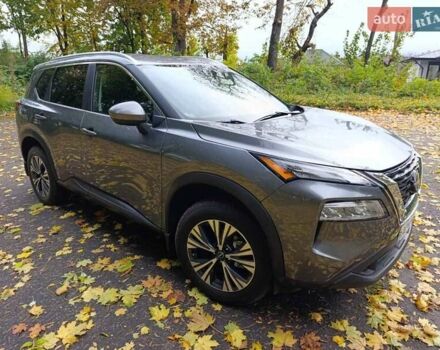 Сірий Ніссан Rogue, об'ємом двигуна 1.5 л та пробігом 76 тис. км за 20600 $, фото 2 на Automoto.ua