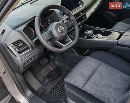 Серый Ниссан Rogue, объемом двигателя 1.5 л и пробегом 14 тыс. км за 24000 $, фото 28 на Automoto.ua