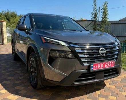 Серый Ниссан Rogue, объемом двигателя 1.5 л и пробегом 15 тыс. км за 646 $, фото 3 на Automoto.ua