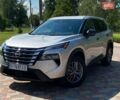 Серый Ниссан Rogue, объемом двигателя 1.5 л и пробегом 2 тыс. км за 27300 $, фото 1 на Automoto.ua