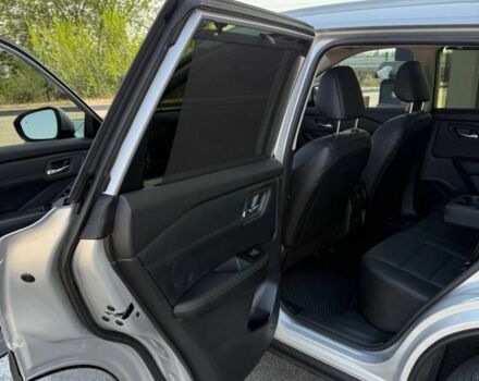 Сірий Ніссан Rogue, об'ємом двигуна 0 л та пробігом 6 тис. км за 25800 $, фото 16 на Automoto.ua