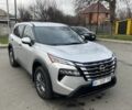 Сірий Ніссан Rogue, об'ємом двигуна 1.5 л та пробігом 6 тис. км за 26100 $, фото 3 на Automoto.ua