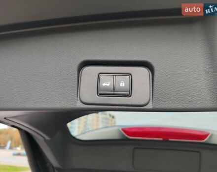 Серый Ниссан Rogue, объемом двигателя 1.5 л и пробегом 14 тыс. км за 24000 $, фото 19 на Automoto.ua