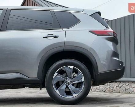 Сірий Ніссан Rogue, об'ємом двигуна 1.5 л та пробігом 4 тис. км за 25800 $, фото 5 на Automoto.ua