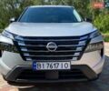 Серый Ниссан Rogue, объемом двигателя 1.5 л и пробегом 2 тыс. км за 27300 $, фото 2 на Automoto.ua
