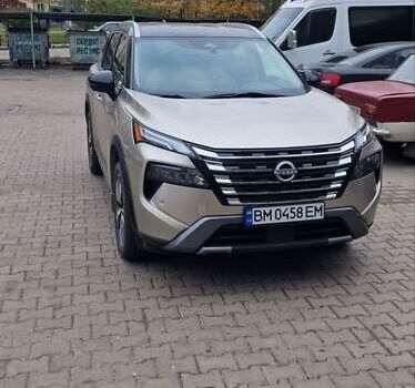 Серый Ниссан Rogue, объемом двигателя 1.5 л и пробегом 1 тыс. км за 35000 $, фото 1 на Automoto.ua