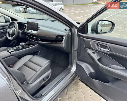 Серый Ниссан Rogue, объемом двигателя 1.5 л и пробегом 3 тыс. км за 26700 $, фото 47 на Automoto.ua