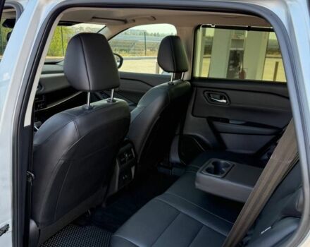 Сірий Ніссан Rogue, об'ємом двигуна 0 л та пробігом 6 тис. км за 25800 $, фото 9 на Automoto.ua