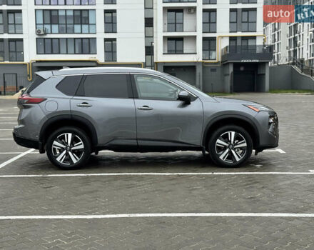 Серый Ниссан Rogue, объемом двигателя 1.5 л и пробегом 3 тыс. км за 26700 $, фото 9 на Automoto.ua