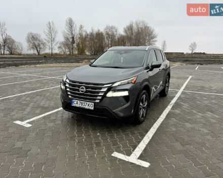 Серый Ниссан Rogue, объемом двигателя 1.5 л и пробегом 3 тыс. км за 26700 $, фото 10 на Automoto.ua