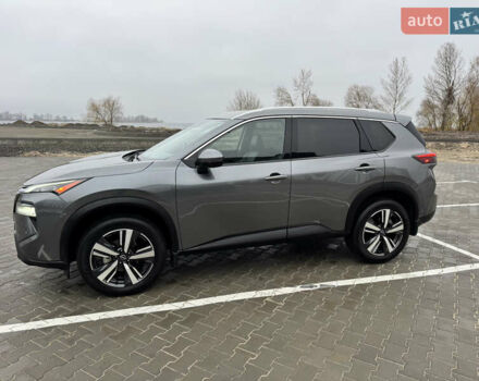 Серый Ниссан Rogue, объемом двигателя 1.5 л и пробегом 3 тыс. км за 26700 $, фото 21 на Automoto.ua