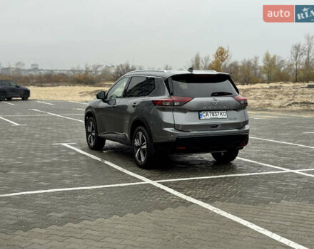 Серый Ниссан Rogue, объемом двигателя 1.5 л и пробегом 3 тыс. км за 26700 $, фото 6 на Automoto.ua