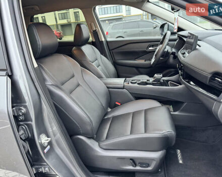 Серый Ниссан Rogue, объемом двигателя 1.5 л и пробегом 3 тыс. км за 26700 $, фото 45 на Automoto.ua