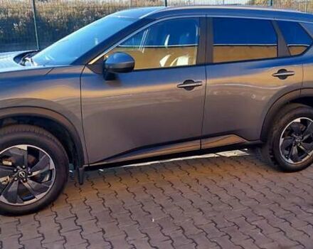 Серый Ниссан Rogue, объемом двигателя 1.5 л и пробегом 10 тыс. км за 24300 $, фото 1 на Automoto.ua