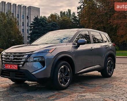 Серый Ниссан Rogue, объемом двигателя 1.5 л и пробегом 14 тыс. км за 24000 $, фото 4 на Automoto.ua