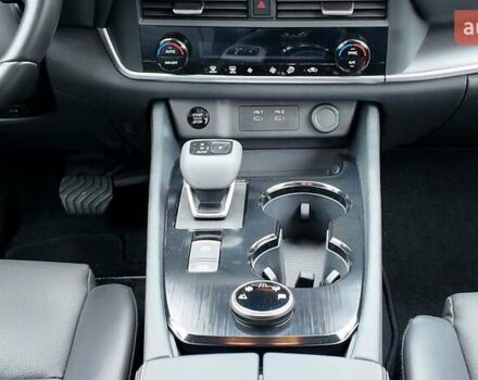 Сірий Ніссан Rogue, об'ємом двигуна 1.5 л та пробігом 4 тис. км за 25800 $, фото 35 на Automoto.ua