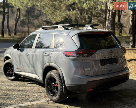 Сірий Ніссан Rogue, об'ємом двигуна 1.5 л та пробігом 6 тис. км за 26900 $, фото 5 на Automoto.ua