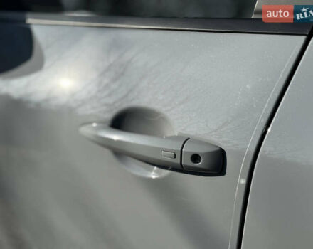 Сірий Ніссан Rogue, об'ємом двигуна 1.5 л та пробігом 6 тис. км за 26900 $, фото 15 на Automoto.ua