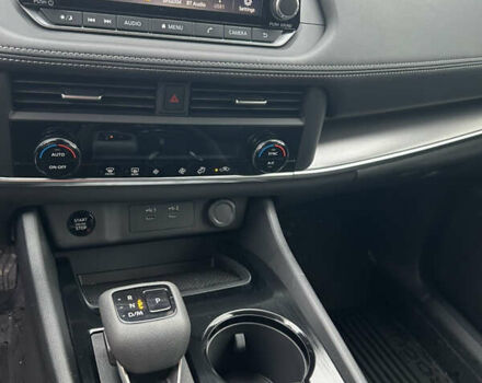 Сірий Ніссан Rogue, об'ємом двигуна 1.5 л та пробігом 1 тис. км за 27500 $, фото 24 на Automoto.ua