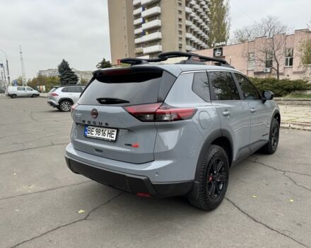 Сірий Ніссан Rogue, об'ємом двигуна 1.5 л та пробігом 5 тис. км за 26900 $, фото 4 на Automoto.ua