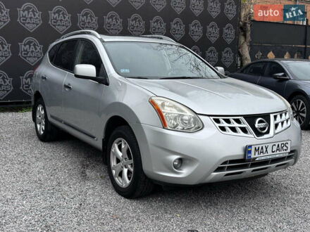 Ниссан Rogue 2010 в Киеве на Automoto.ua Серый Ниссан Rogue, объемом двигателя 2.5 л и пробегом 180 тыс. км за 7900 $, фото 1 на Automoto.ua